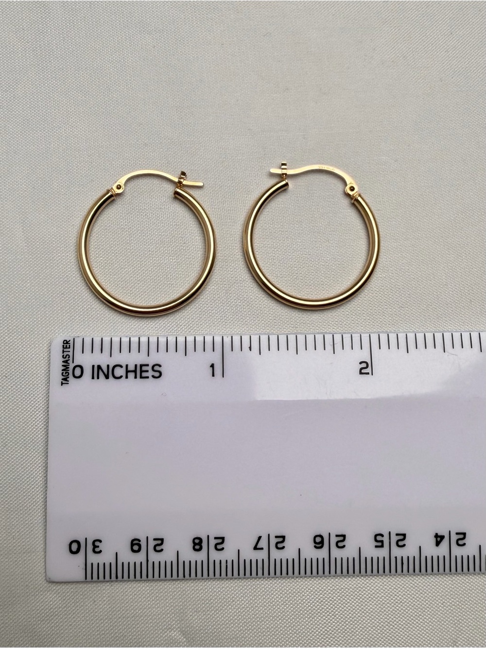 14K Yellow Gold Smooth Hoop Earrings Round 1in Estate Polished Hollow